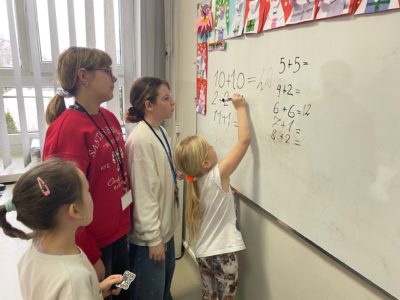 d64ed27a-be33-42e6-b836-fe968c069a00